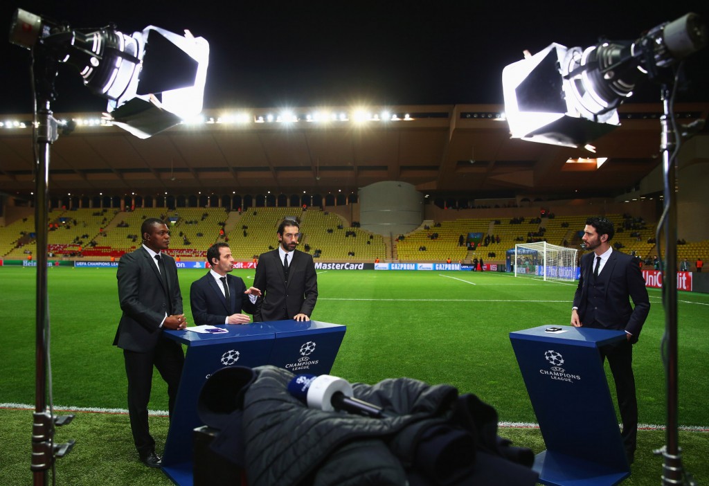 Desailly, Giuly, Pires commentano un match del Monaco in CL. Michael Steele/Getty Images