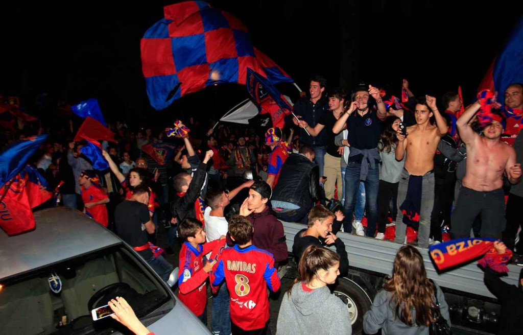 I tifosi del Gazélec in festa dopo la promozione