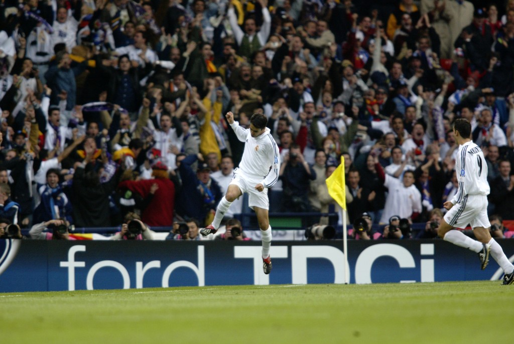 Raul of Real Madrid celebrates his goal