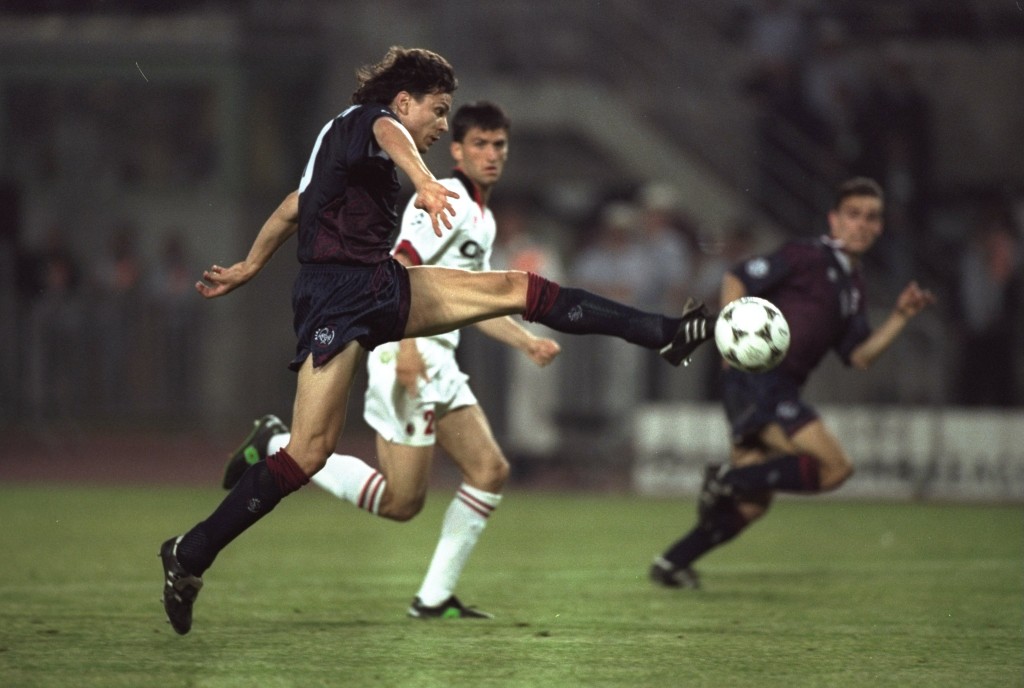 24 May 1995: Jari Litmanen (left) of Ajax blocks the ball from Claudio Panucci (centre) of AC Milan during the European Cup Final in Vienna, Austria. Ajax won the match 1-0. Mandatory Credit: Clive Brunskill/Allsport