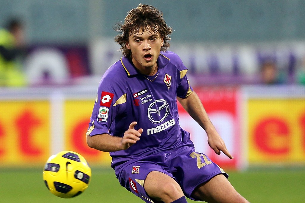 FLORENCE, ITALY - JANUARY 09: Adem Ljajic of ACF Fiorentina in action during the Serie A match between ACF Fiorentina and Brescia Calcio at Stadio Artemio Franchi on January 9, 2011 in Florence, Italy. (Photo by Gabriele Maltinti/Getty Images)