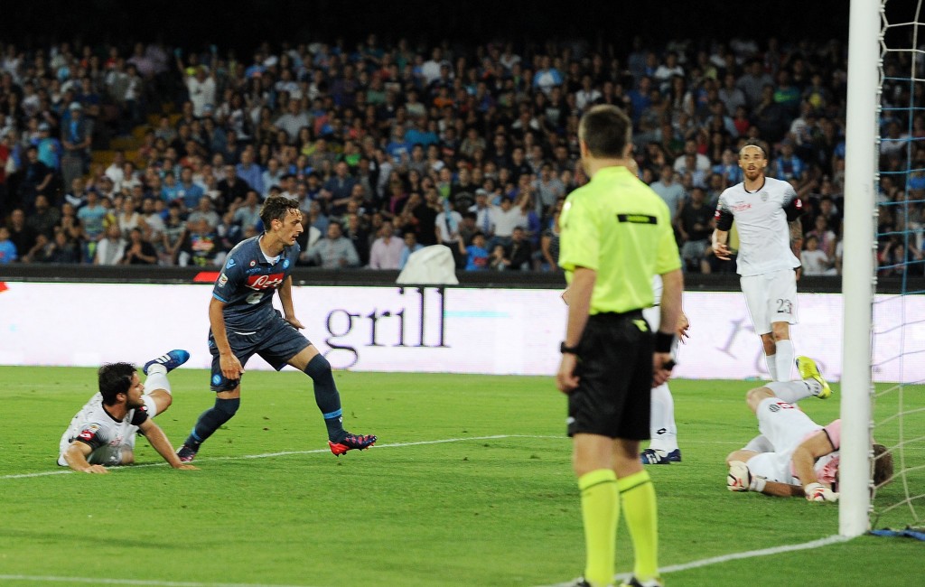 NAPLES, ITALY - MAY 18: Napoli's player Manolo Gabbiadini scores the goal of 2-1 during the Serie A match between SSC Napoli - AC Cesena at Stadio San Paolo on May 18, 2015 in Naples, Italy. (Photo by Francesco Pecoraro/Getty Images)