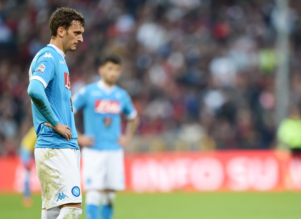 GENOA, ITALY - NOVEMBER 01: Napoli's player Manolo Gabbiadini stands disappointed during the Serie A match between Genoa CFC and SSC Napoli at Stadio Luigi Ferraris on November 1, 2015 in Genoa, Italy. (Photo by Francesco Pecoraro/Getty Images)