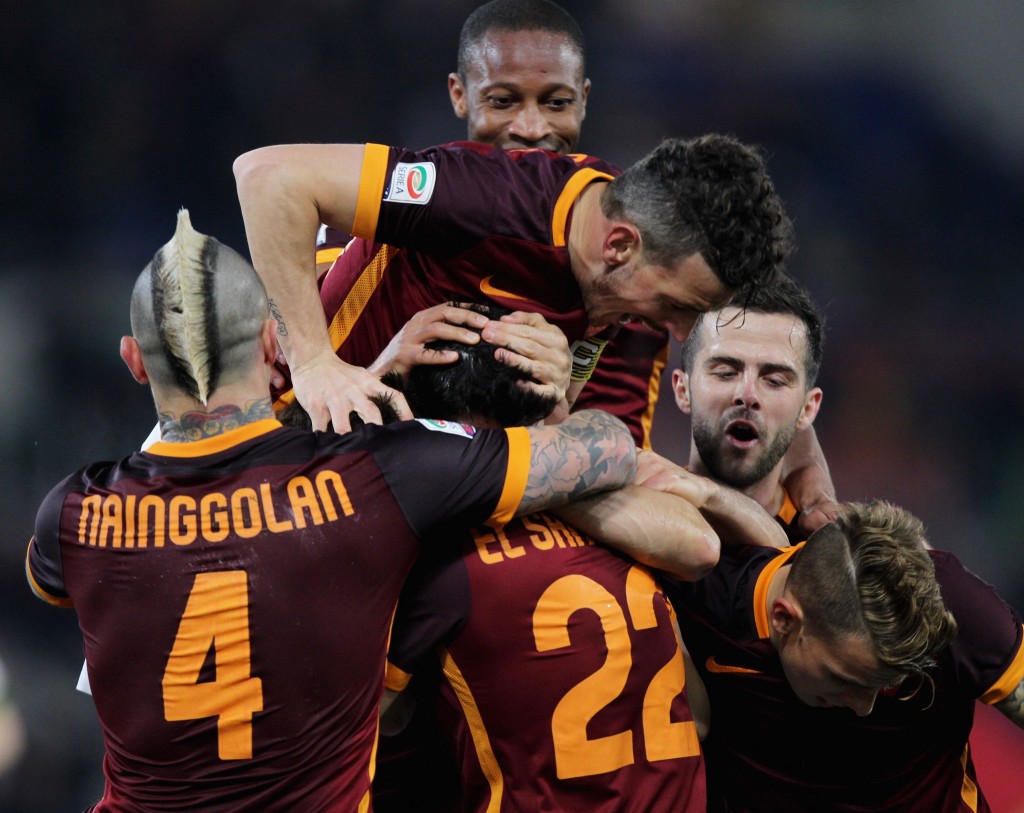 during the Serie A match between AS Roma and ACF Fiorentina at Stadio Olimpico on March 4, 2016 in Rome, Italy.