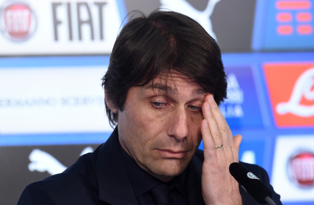 Antonio Conte durante la conferenza pre Germania-Italia (Christof Stache/AFP/Getty Images)