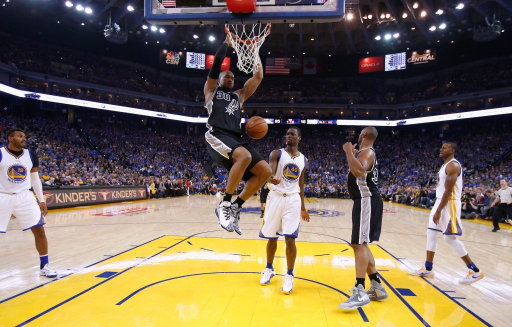 Schiacciata alla ORACLE Arena contro i Golden State Warriors. (Ezra Shaw/Getty Images)