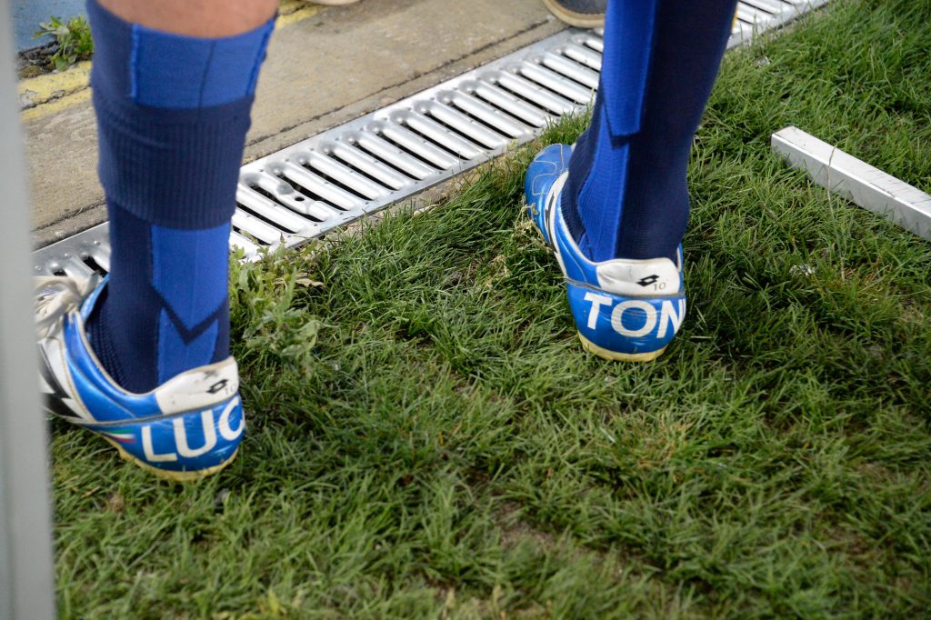 VERONA, ITALY - MAY 08: boots of Luca Toni of Hellas Verona the Serie A match between Hellas Verona FC and Juventus FC at Stadio Marc'Antonio Bentegodi on May 8, 2016 in Verona, Italy. (Photo by Dino Panato/Getty Images)