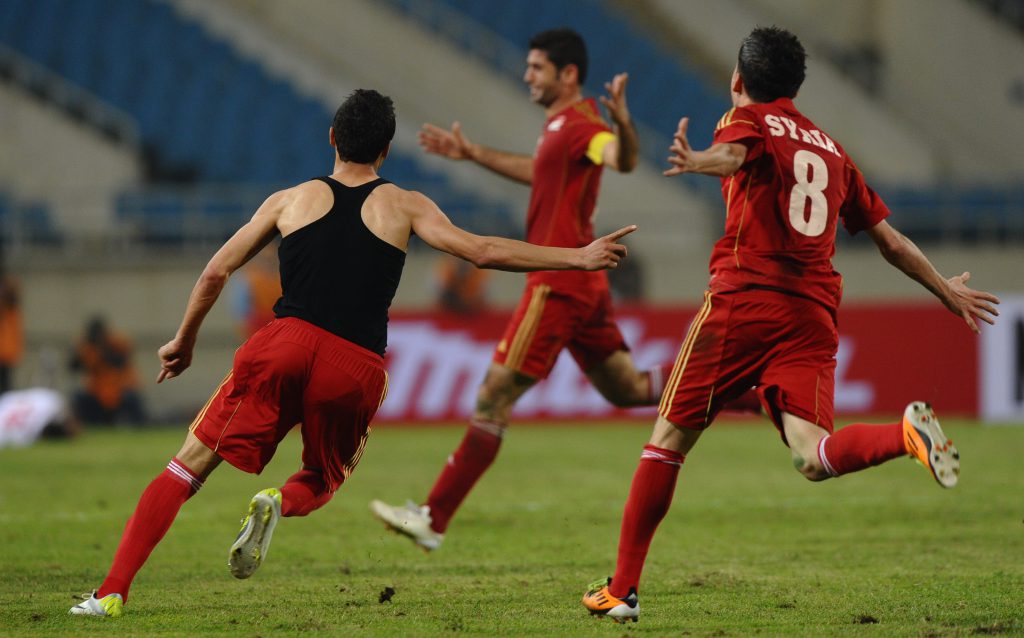 Un gol di Aldouni nel deludente pareggio (1-1) contro l'Oman, nel 2012 (Hoang Dinh Nam/Afp/Getty Images)