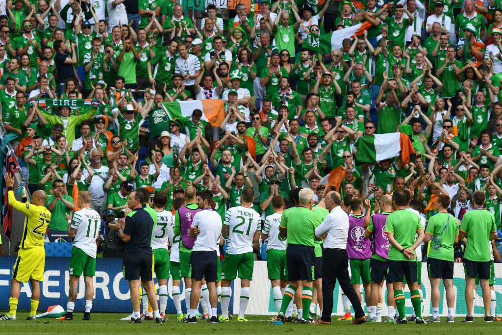 Ireland's players acknowledge their supporters after losing the Euro 2016 round of 16 football match between France and Republic of Ireland at the Parc Olympique Lyonnais stadium in Decines-Charpieu, near Lyon, on June 26, 2016. / AFP / FRANCK FIFE (Photo credit should read FRANCK FIFE/AFP/Getty Images)