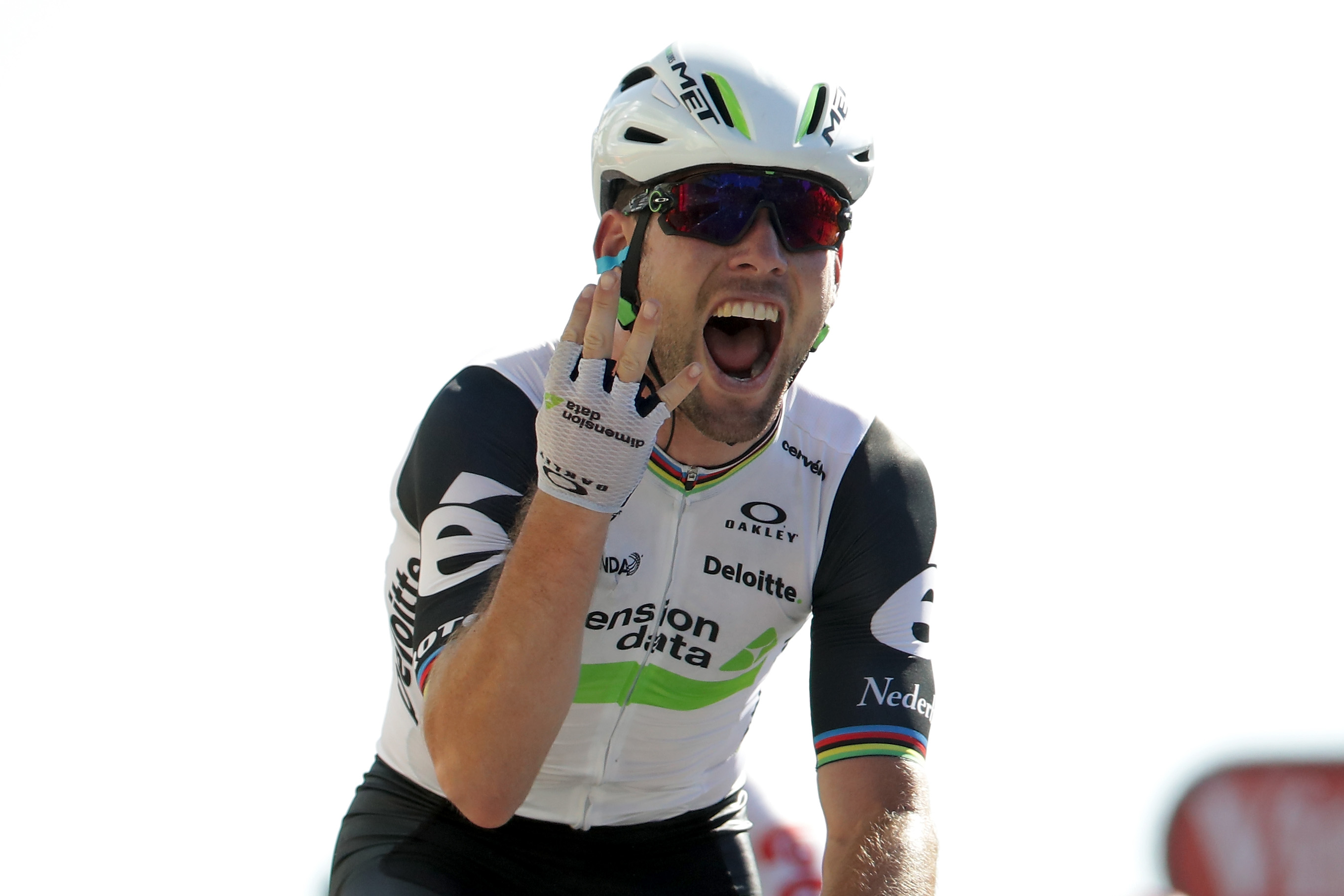 VILLARS-LES-DOMBES PARC DES OISEAUX, FRANCE - JULY 16: Mark Cavendish of Great Britain riding for Team Dimension Data sprints to win his fourth stage during stage fourteen, a 208.5km stage from Montélimar to Villars-les-Dombes Parc des Oiseaux at on July 16, 2016 in Montelimar, France. (Photo by Chris Graythen/Getty Images)