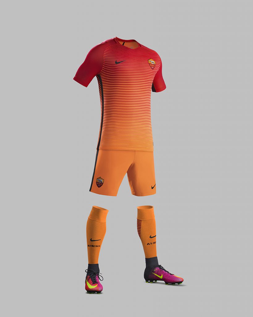 fa16_ck_comms_3rd_full-body_match_as-roma