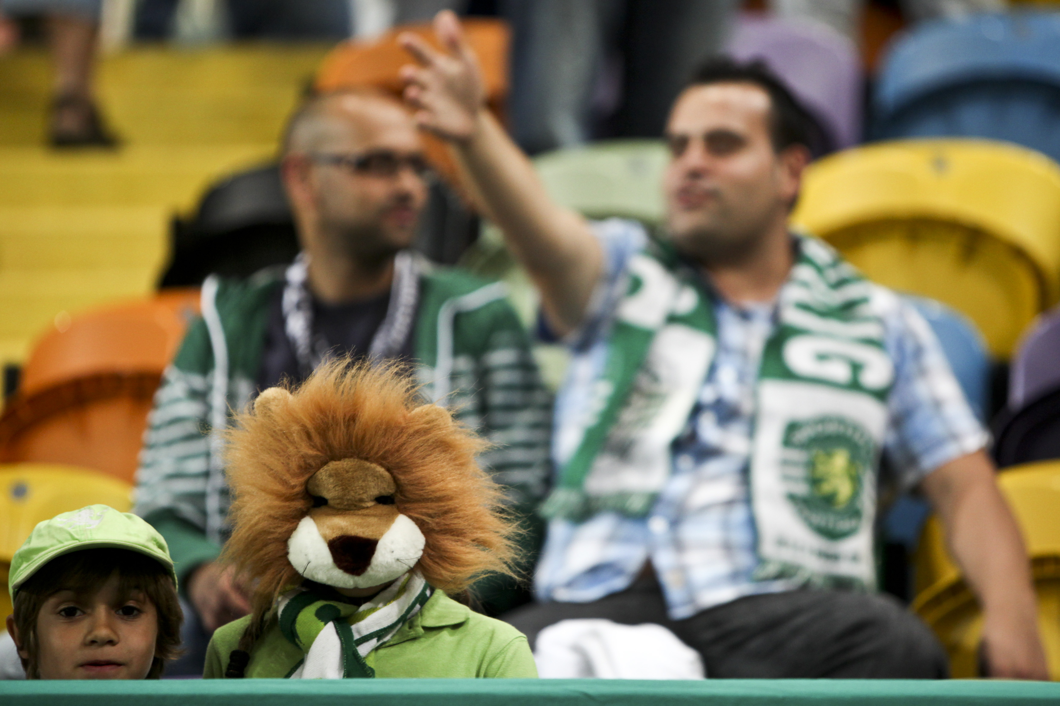 LISBON - AUGUST 13: A fan of Sporting Clube de Portugal before the Portuguese Primeira Liga ZON Sagres match between Sporting Lisbon and Olhanense at the Alvalade Stadium on August 13, 2011 in Lisbon,Portugal. (Patricia De Melo Moreira/EuroFootball/Getty Images)