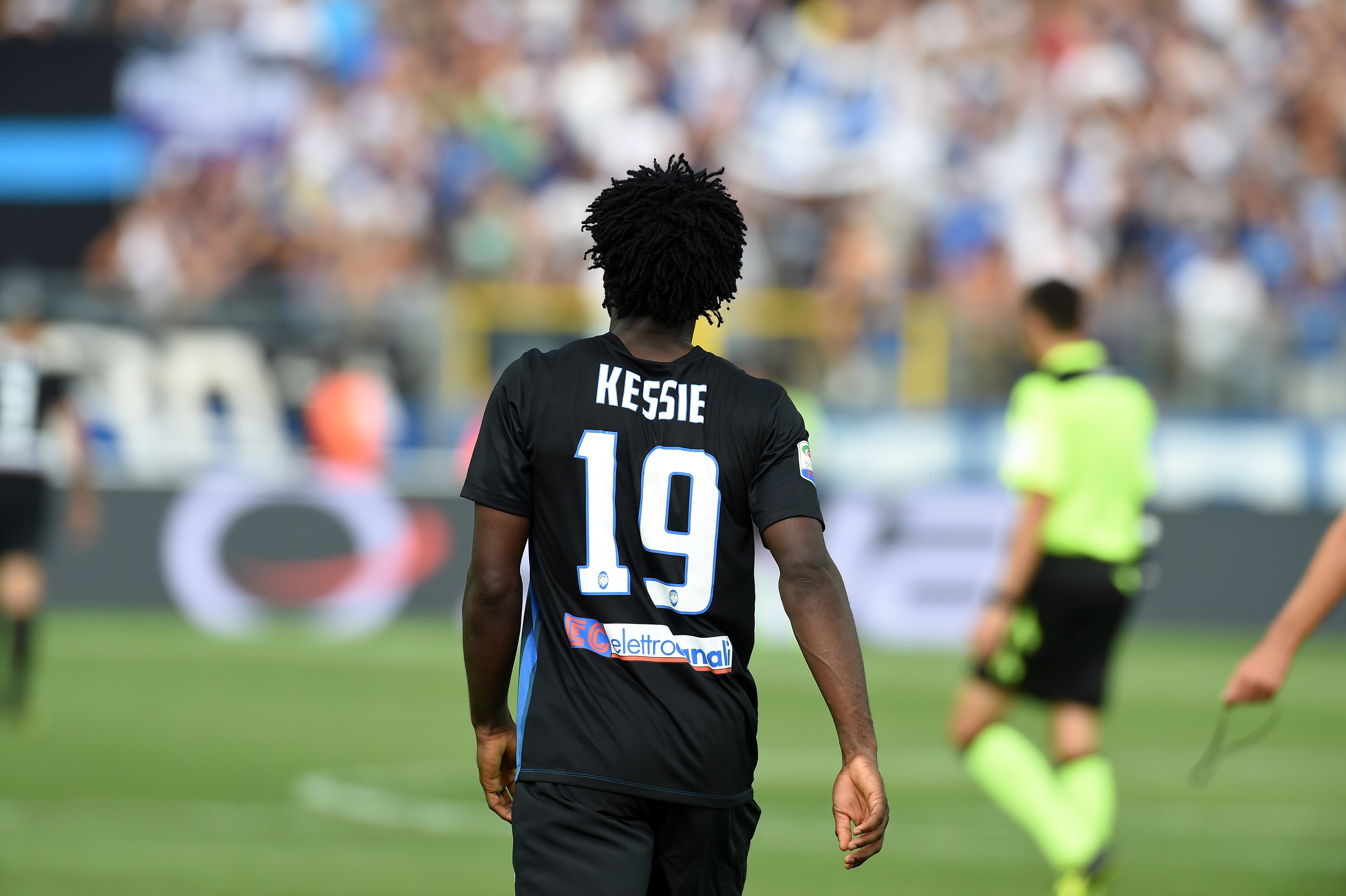 BERGAMO, ITALY - SEPTEMBER 11: Franck Kessie of Atalanta BC walks during the Serie a match between Atalanta BC and FC Torino at Stadio Atleti Azzurri d'Italia on September 11, 2016 in Bergamo, Italy. (Photo by Pier Marco Tacca/Getty Images)