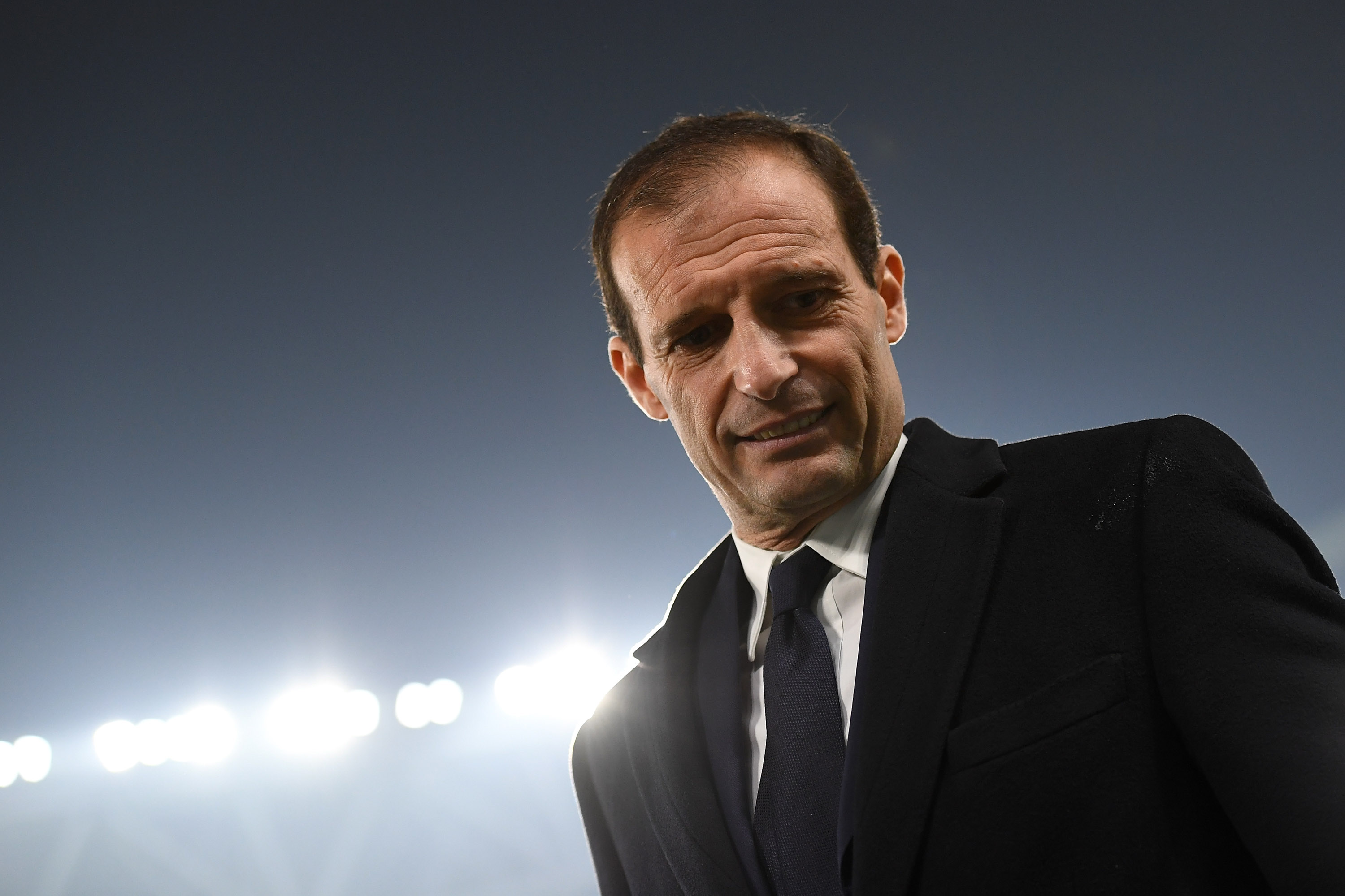 TURIN, ITALY - DECEMBER 03: Juventus FC head coach Massimiliano Allegri looks on during the Serie A match between Juventus FC and Atalanta BC at Juventus Stadium on December 3, 2016 in Turin, Italy. (Photo by Valerio Pennicino/Getty Images)